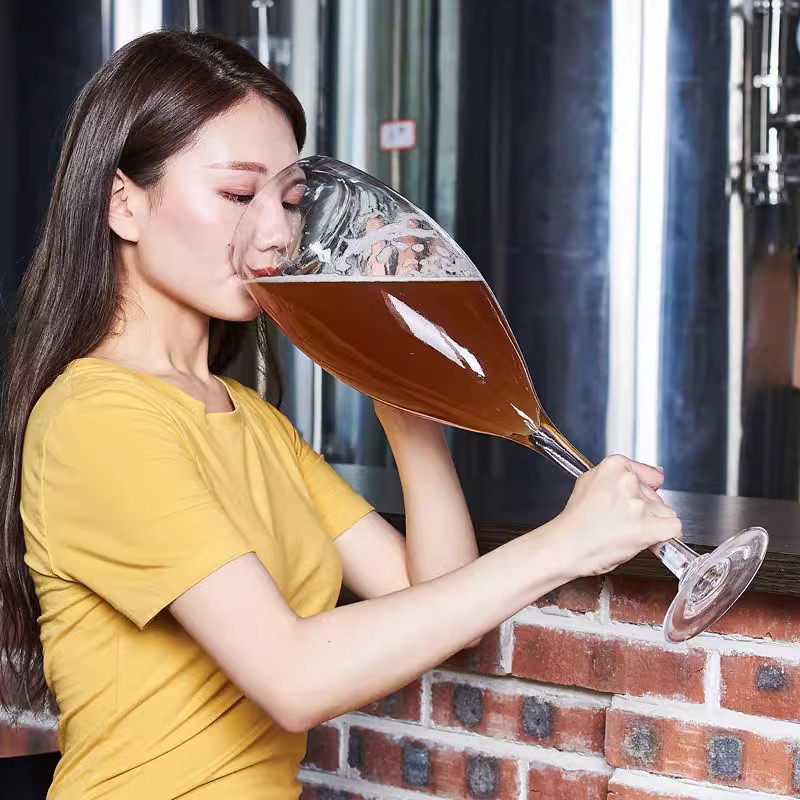 Super Large Capacity Beer Glas - Glow In The Dark Party Glasses 评论和价格